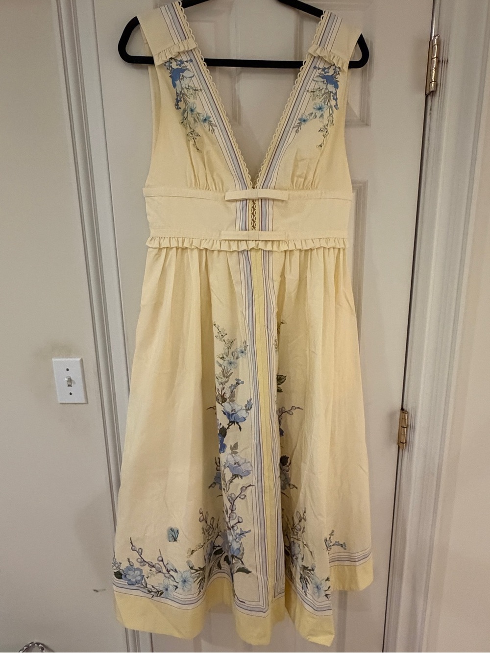 Self Portrait Yellow Floral V-Neck Women's Dress